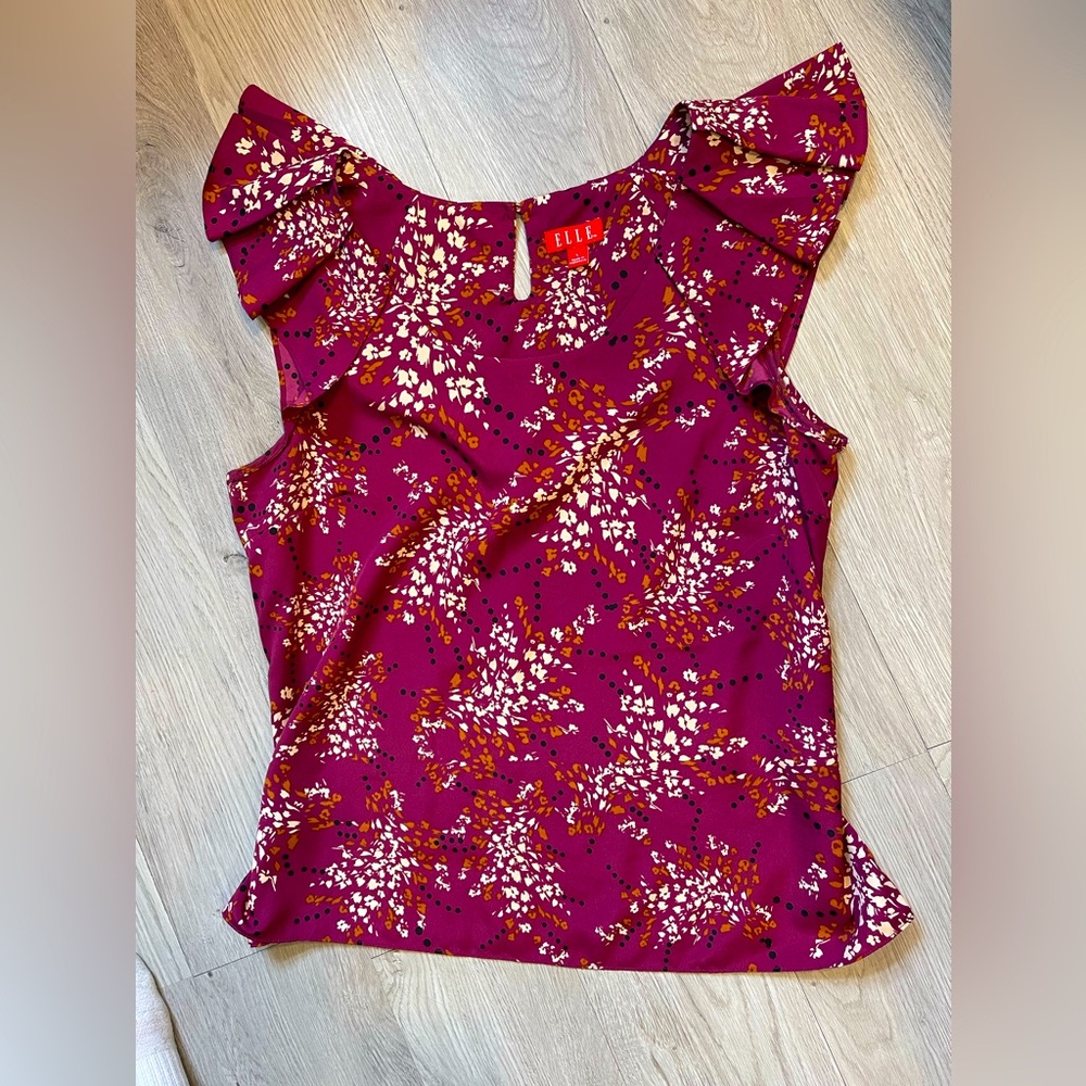 Elle Women’s top blouse size large